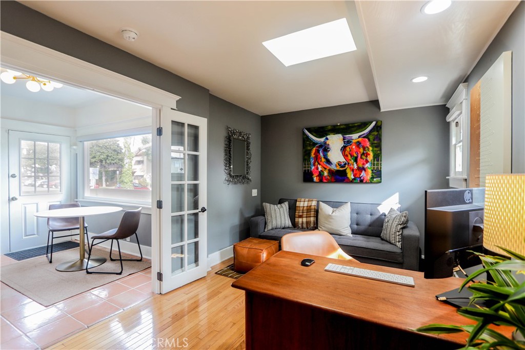 1276 E Appleton Street