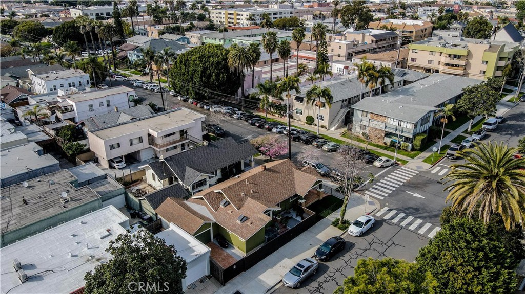 1276 E Appleton Street