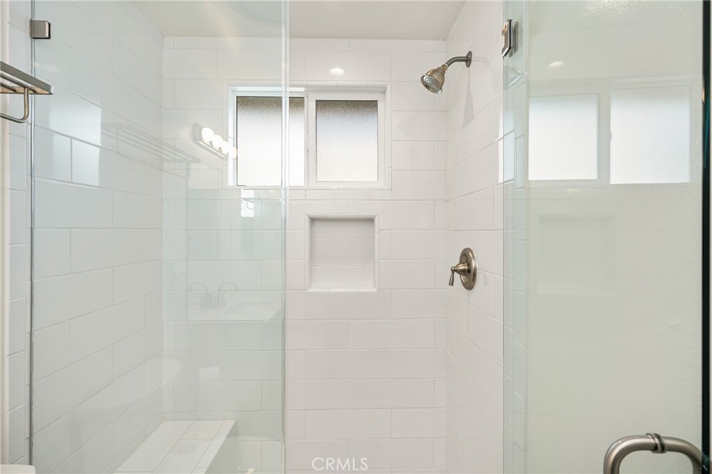 6351 Vanguard Avenue