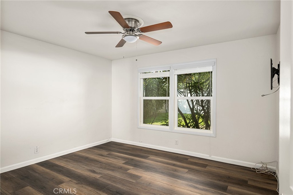 6351 Vanguard Avenue