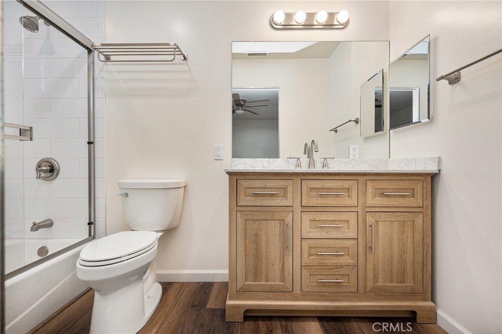 6351 Vanguard Avenue