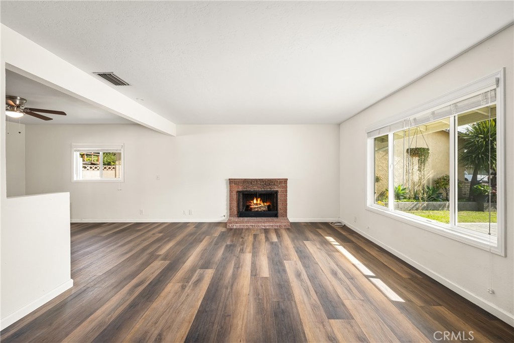 6351 Vanguard Avenue