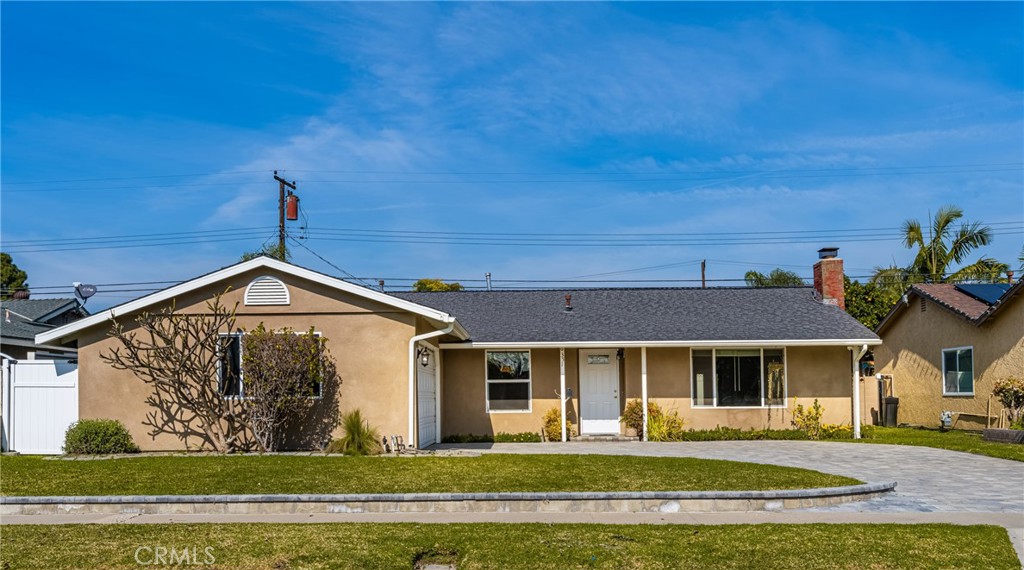 6351 Vanguard Avenue