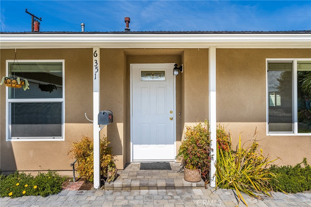 6351 Vanguard Avenue