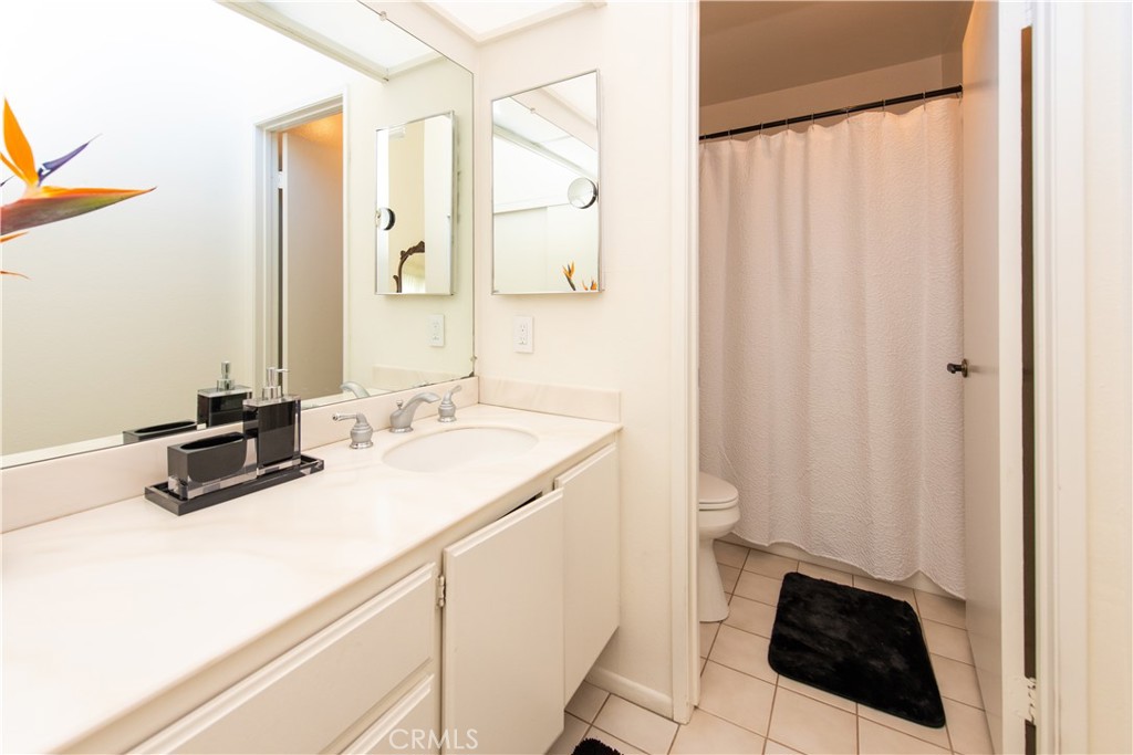 258 Echo Canyon Place