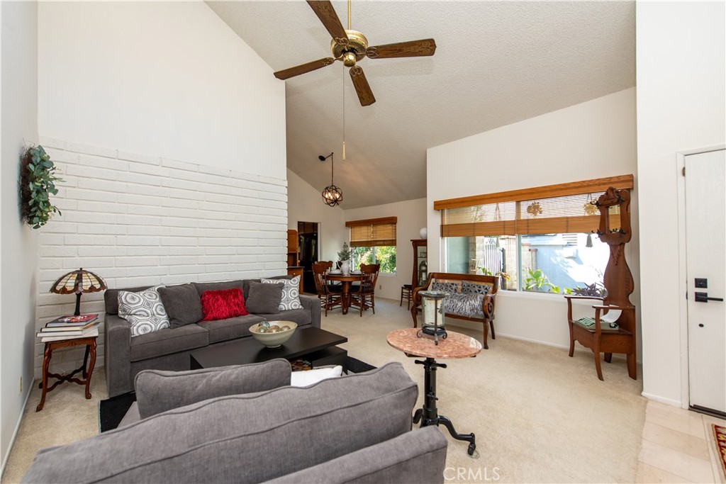 258 Echo Canyon Place