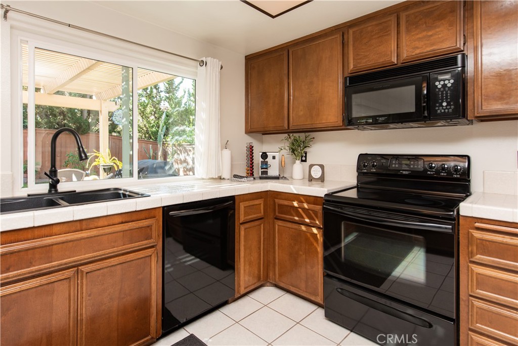 258 Echo Canyon Place