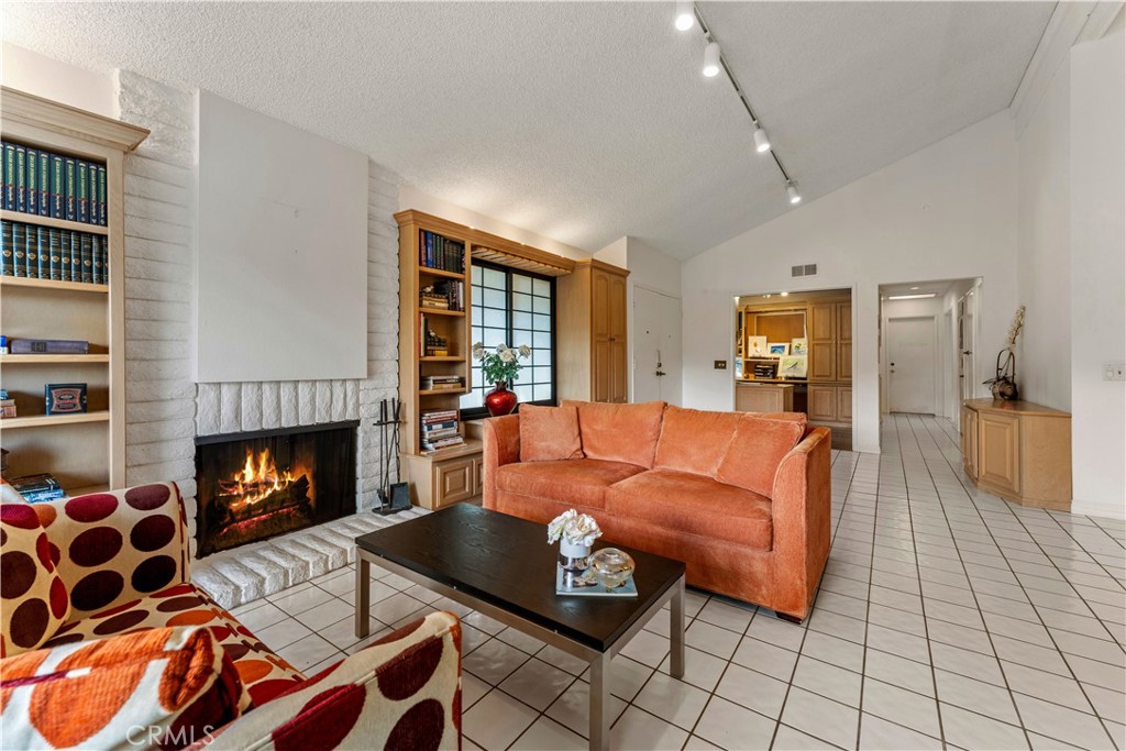 6550 E Paseo Alcazaa