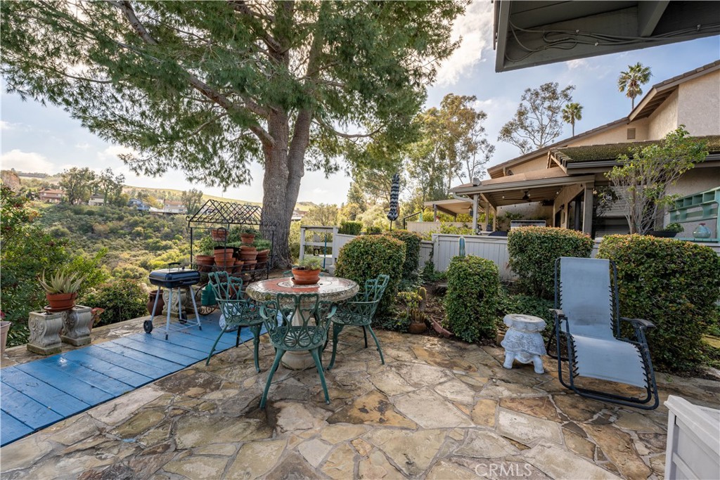 6550 E Paseo Alcazaa