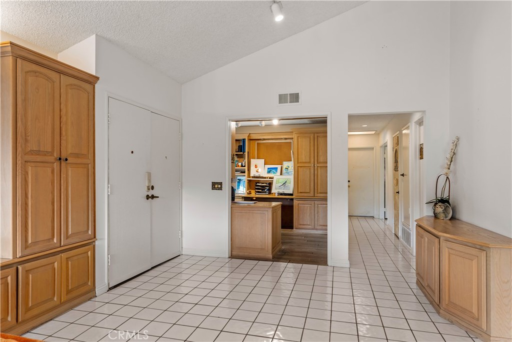 6550 E Paseo Alcazaa