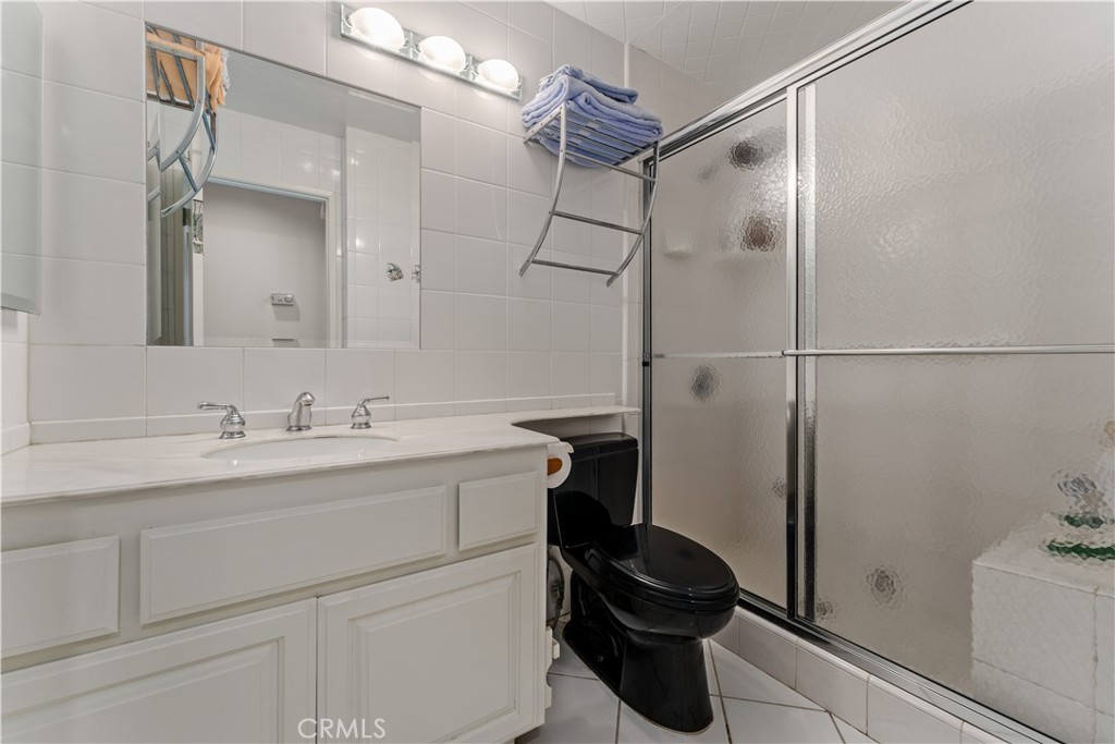 6550 E Paseo Alcazaa