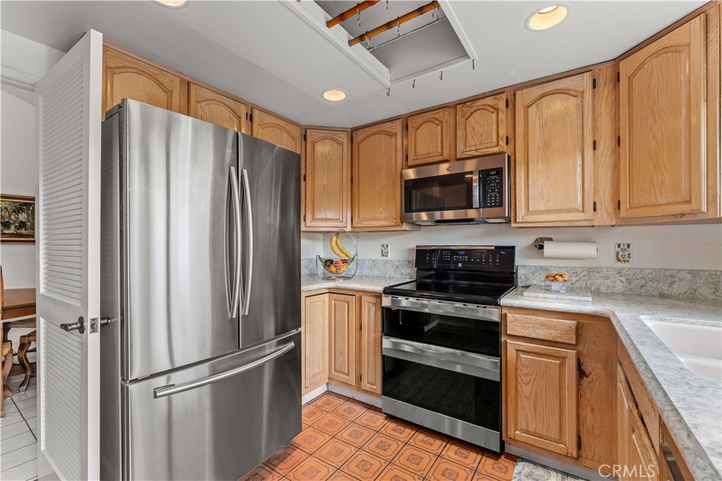 6550 E Paseo Alcazaa