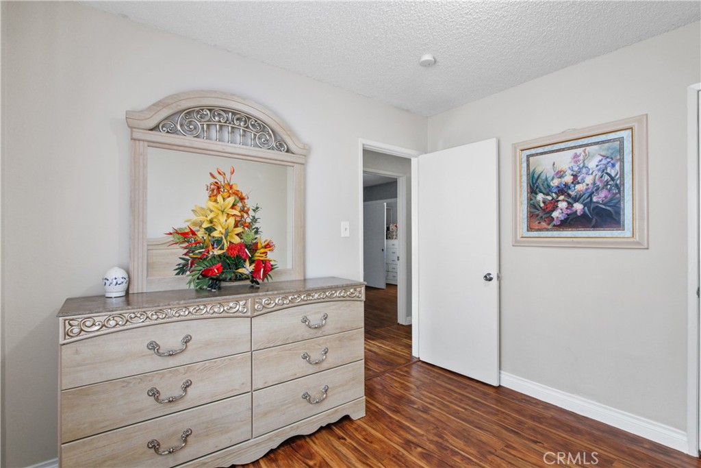 12124 Barnwall Street