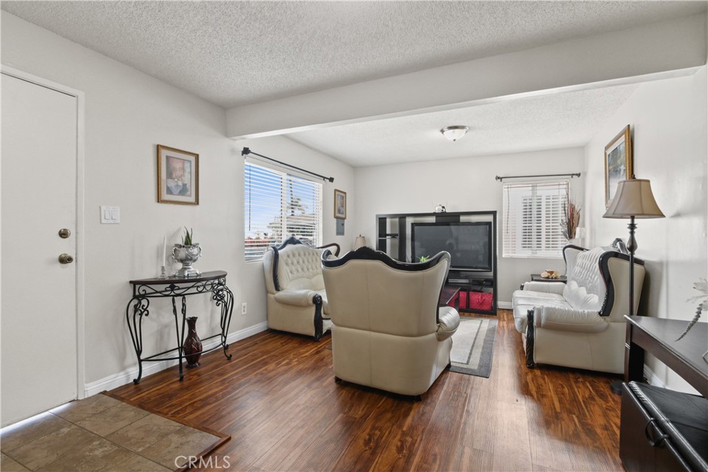 12124 Barnwall Street