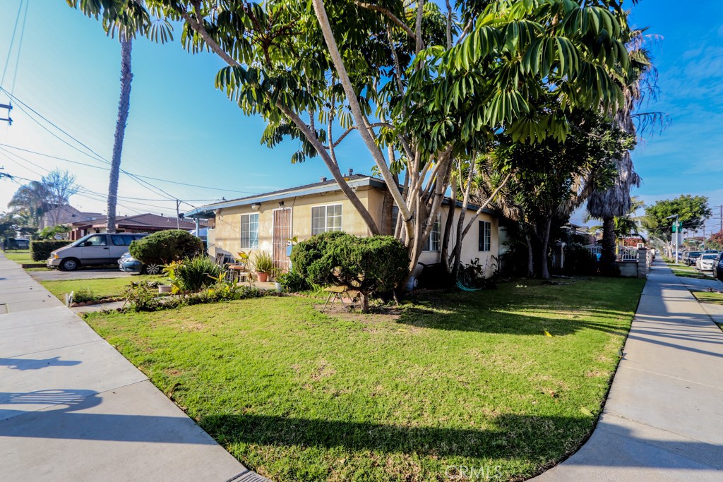 13503 Kornblum Avenue