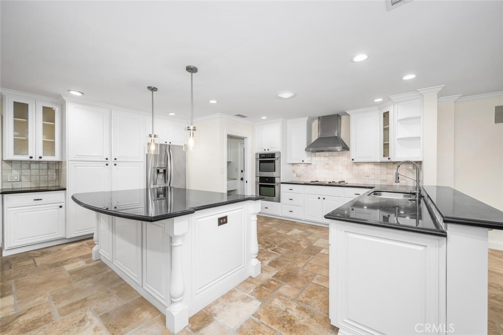 4416 Candleberry Avenue