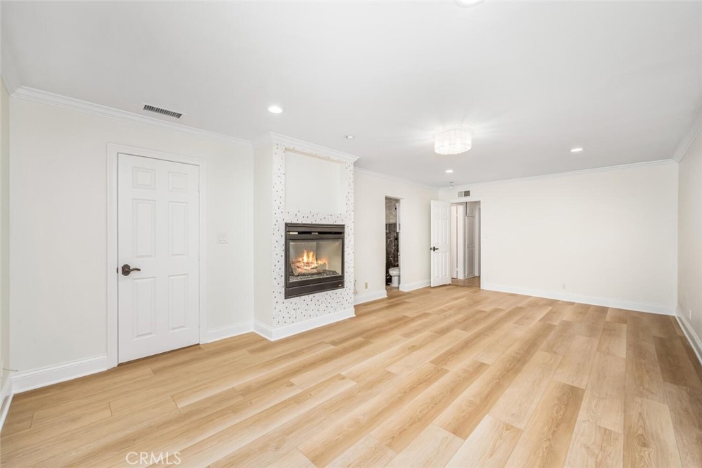 4416 Candleberry Avenue