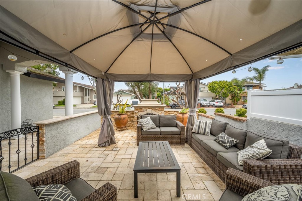 4416 Candleberry Avenue