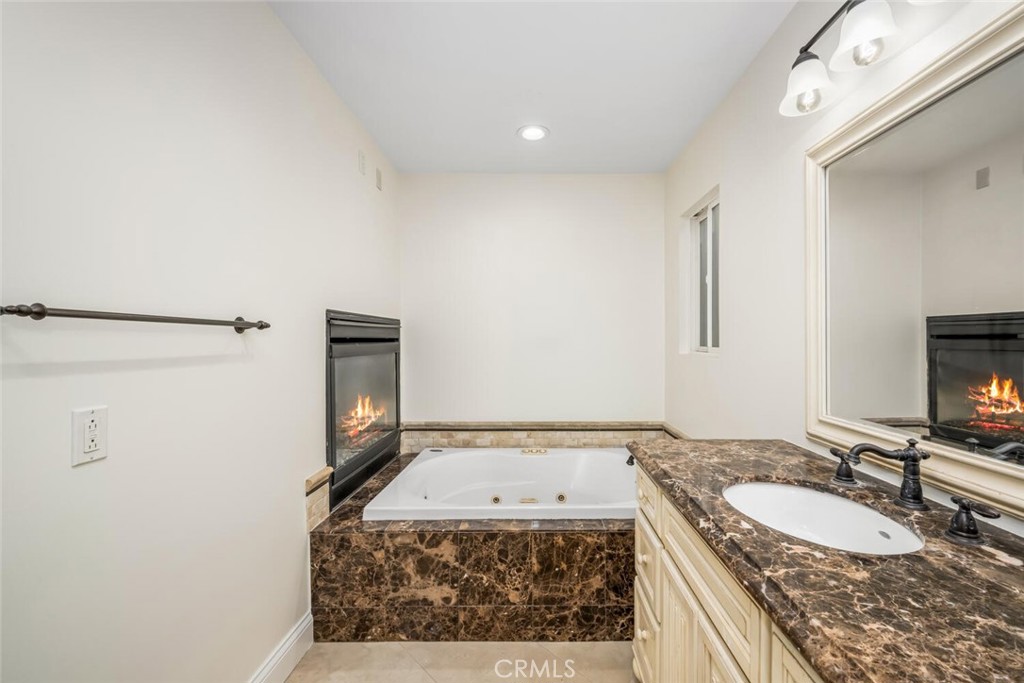 4416 Candleberry Avenue