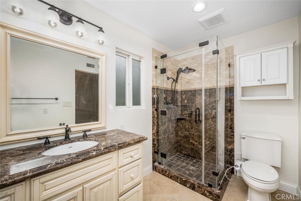 4416 Candleberry Avenue