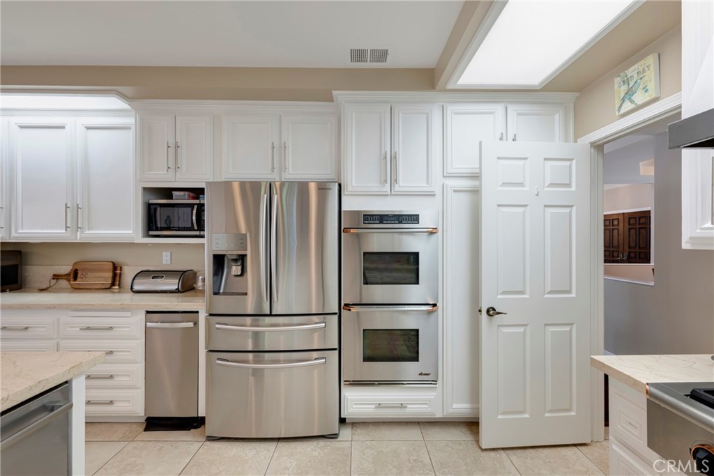 27702 Greenfield Drive