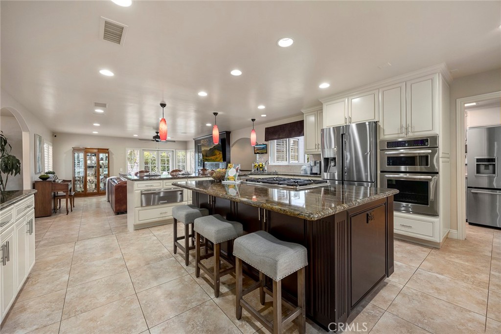 4945 Silver Spur Lane