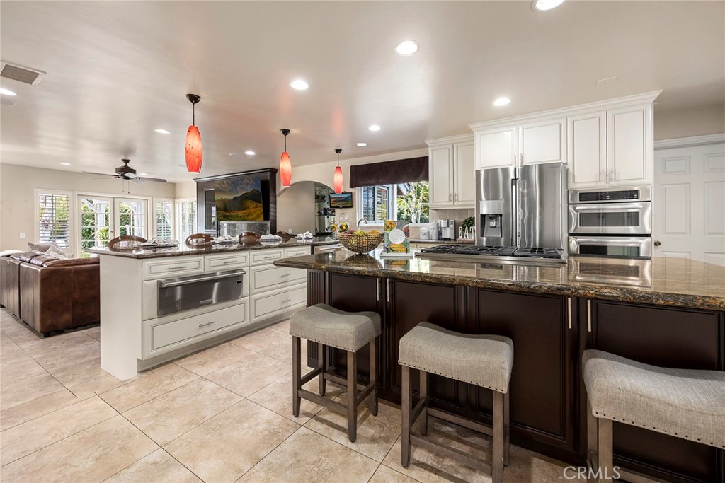 4945 Silver Spur Lane