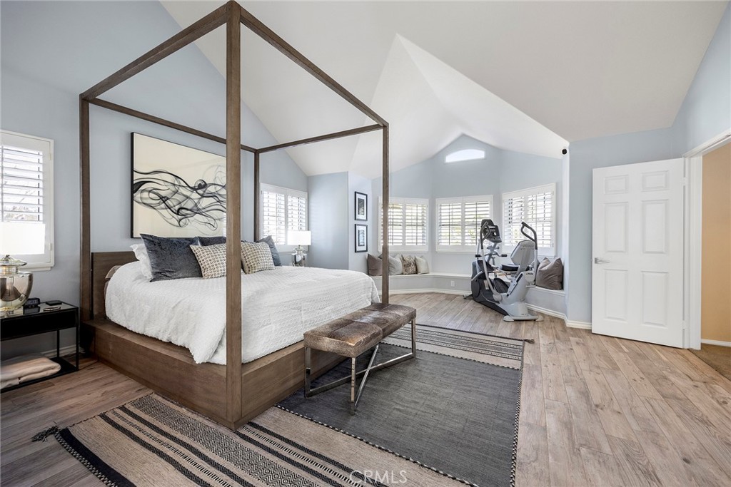 4945 Silver Spur Lane