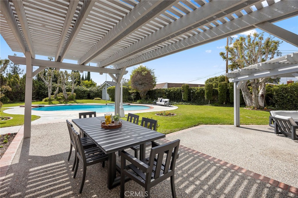 4945 Silver Spur Lane