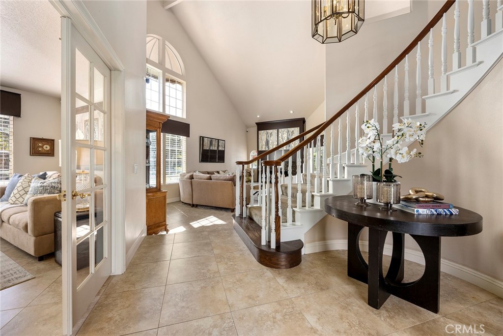 4945 Silver Spur Lane