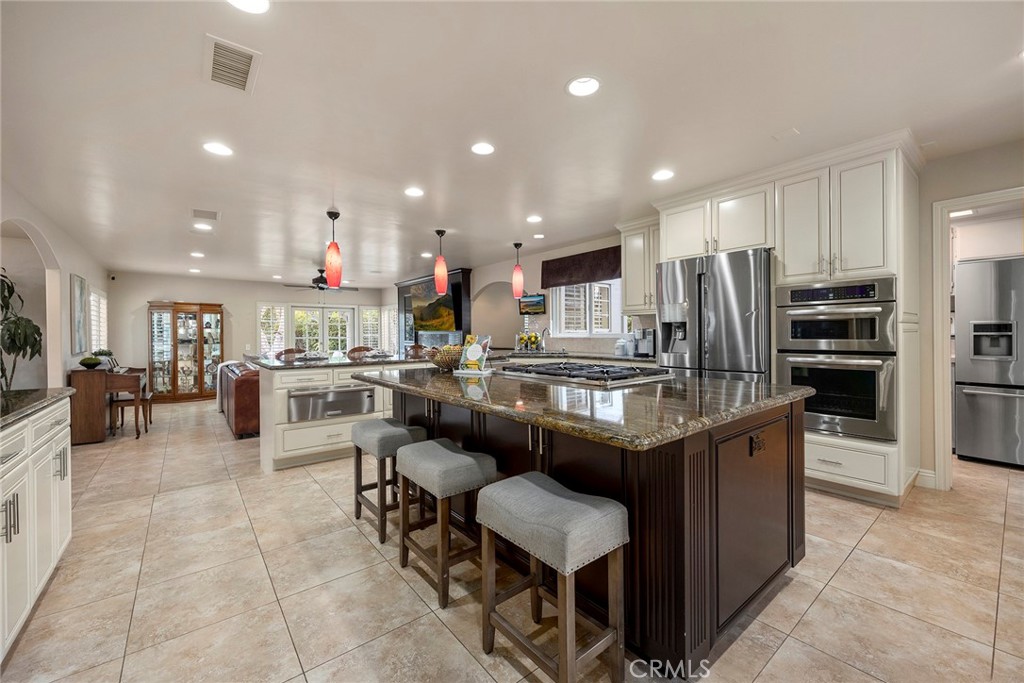 4945 Silver Spur Lane