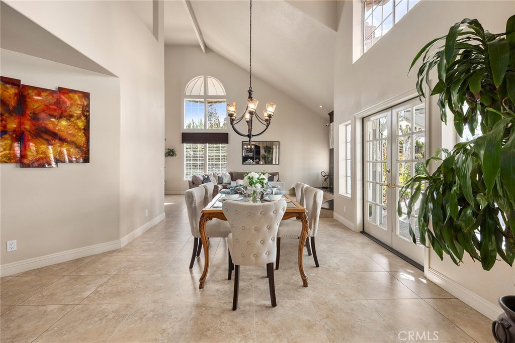 4945 Silver Spur Lane