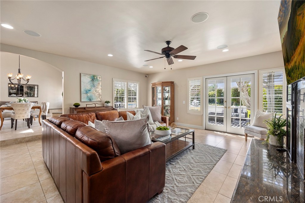 4945 Silver Spur Lane