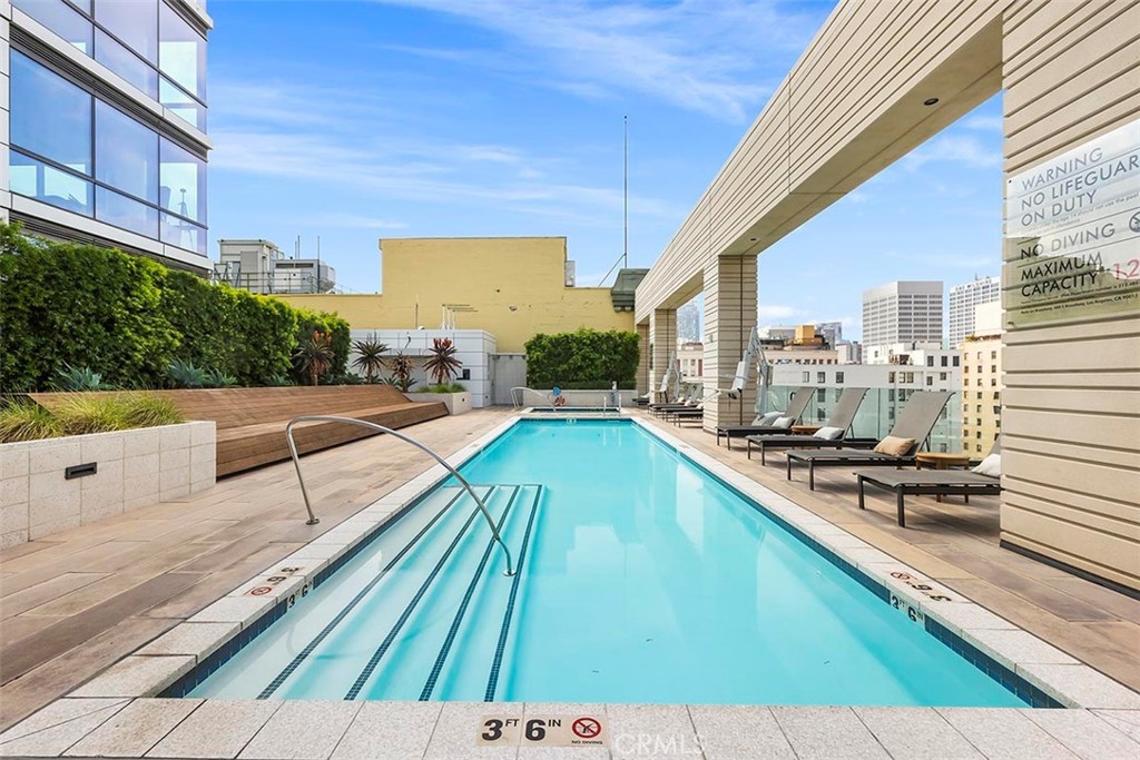 400 S Broadway 1701