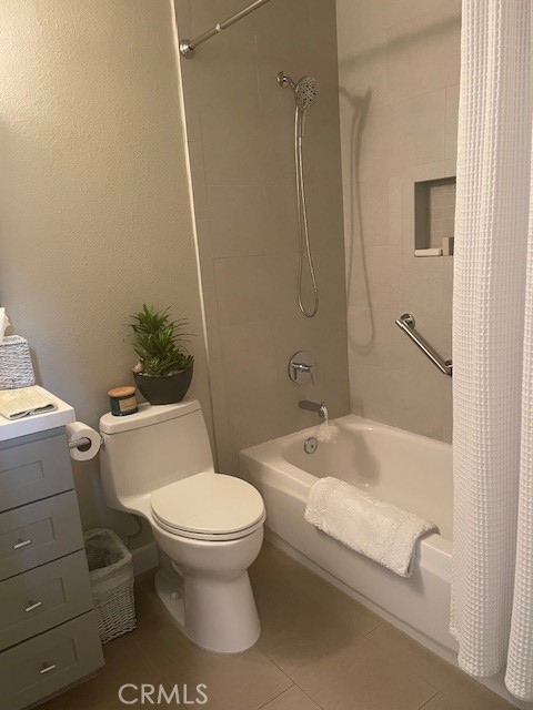 8215 E White Oak Ridge 14