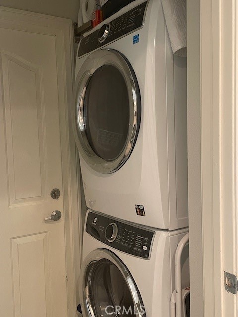 8215 E White Oak Ridge 14