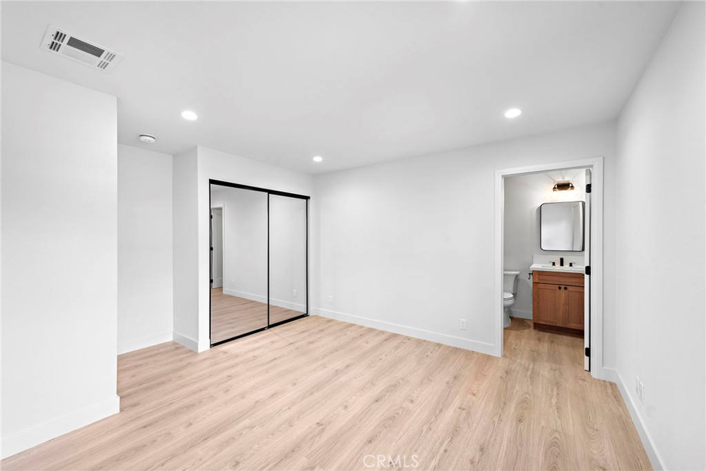 730 W Columbia Street