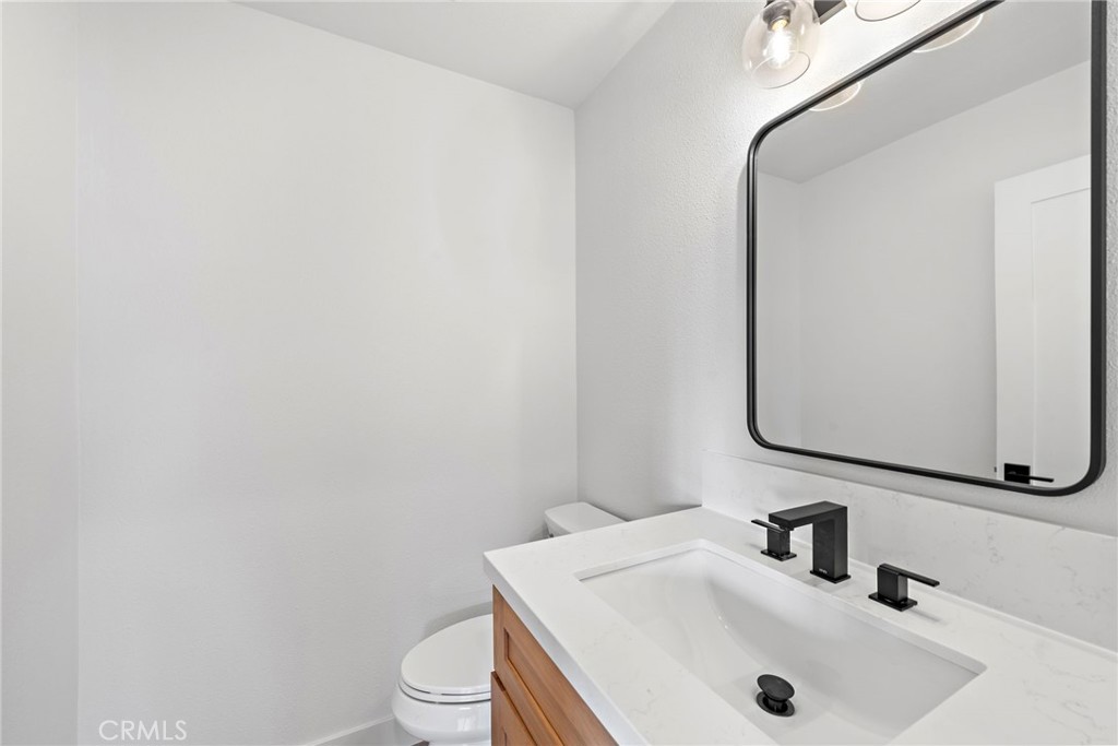 730 W Columbia Street