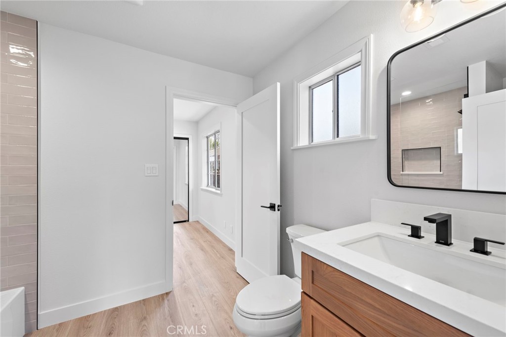 730 W Columbia Street