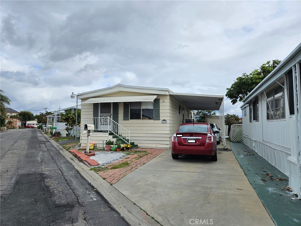 14352 Beach Boulevard 39