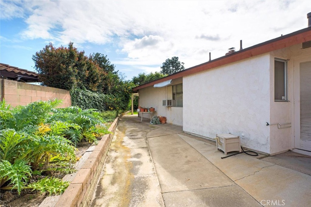 19022 Chadbourne Lane