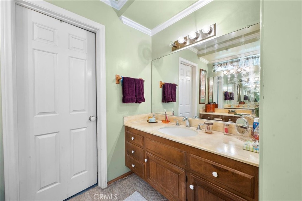 19022 Chadbourne Lane