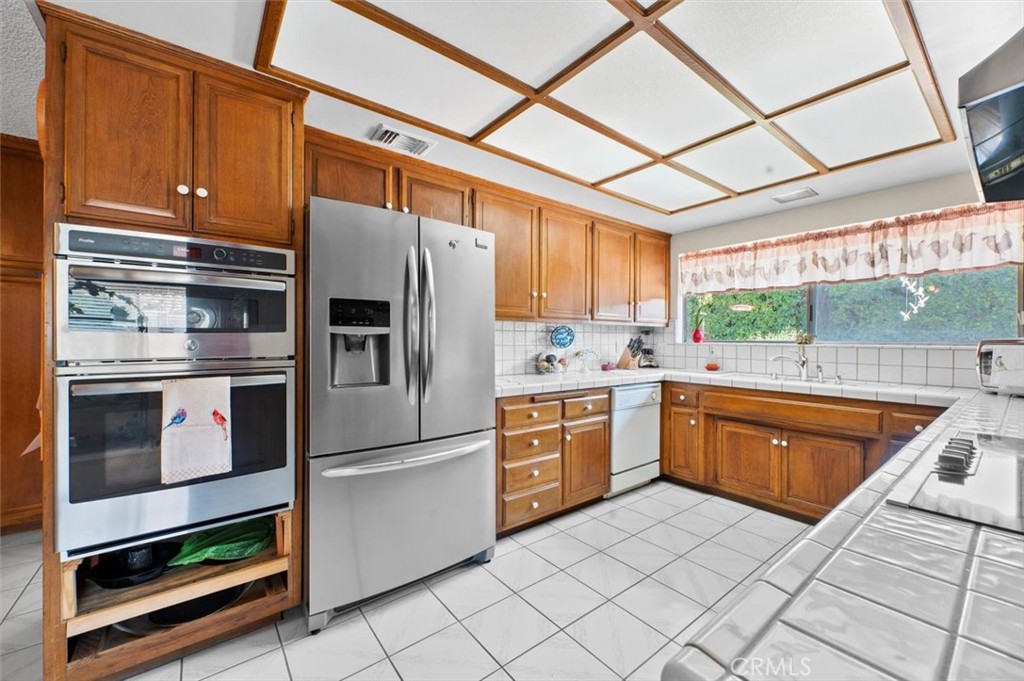 19022 Chadbourne Lane