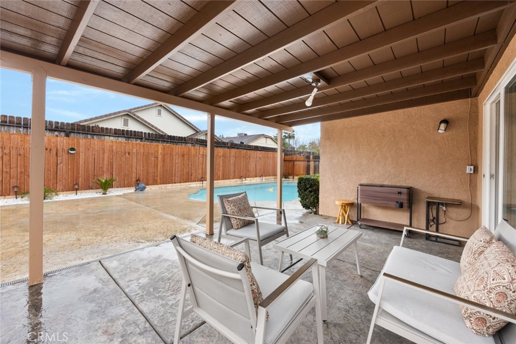 6912 Oak Forest Court