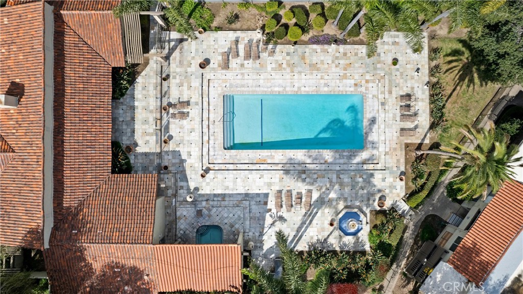 1345 Cabrillo Park Drive D09