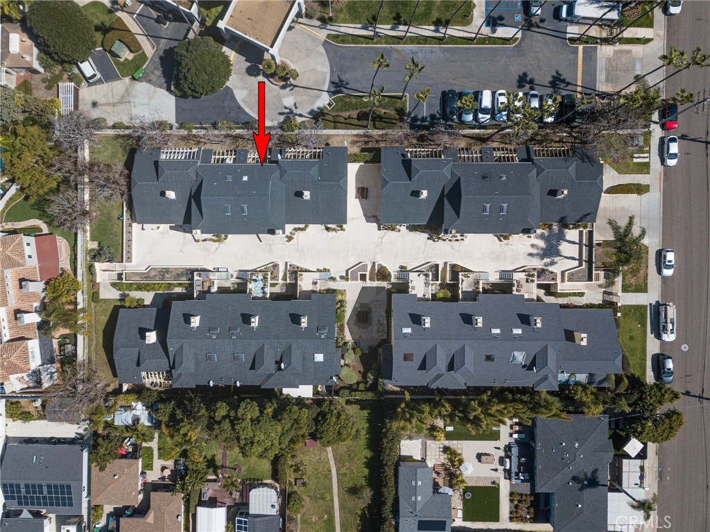 1044 LAGUNA Drive 17