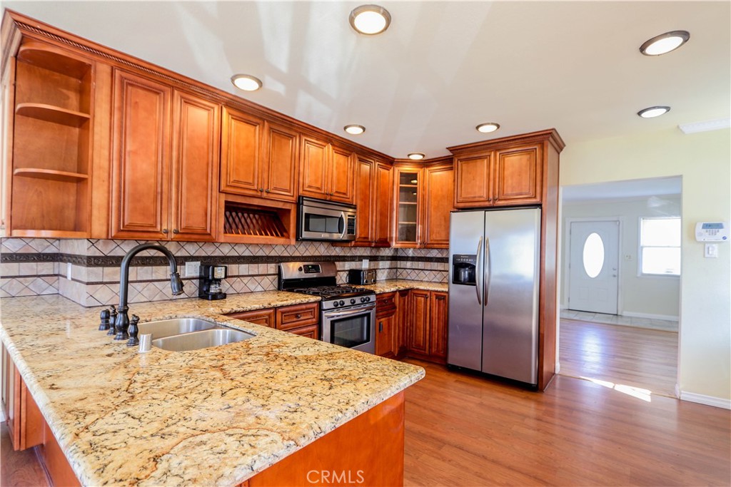 5322 E Parkcrest Street