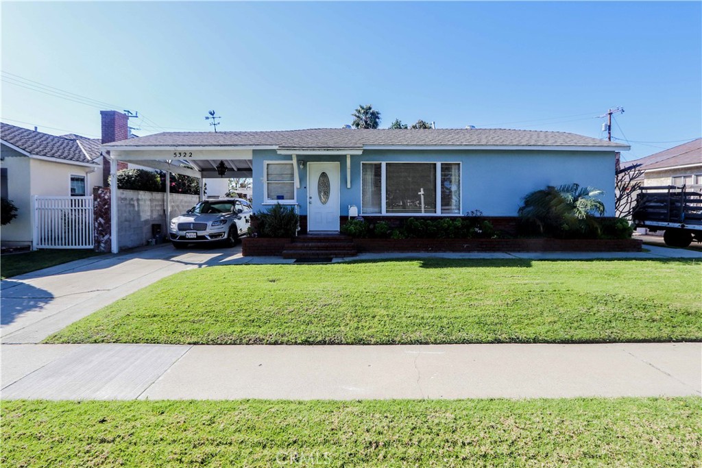 5322 E Parkcrest Street