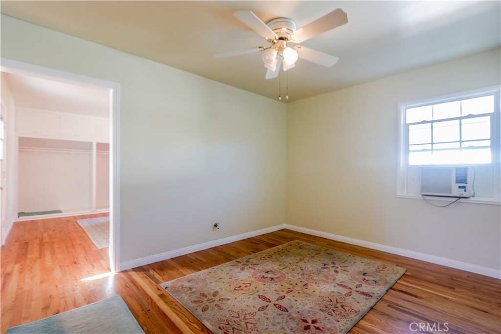 5322 E Parkcrest Street