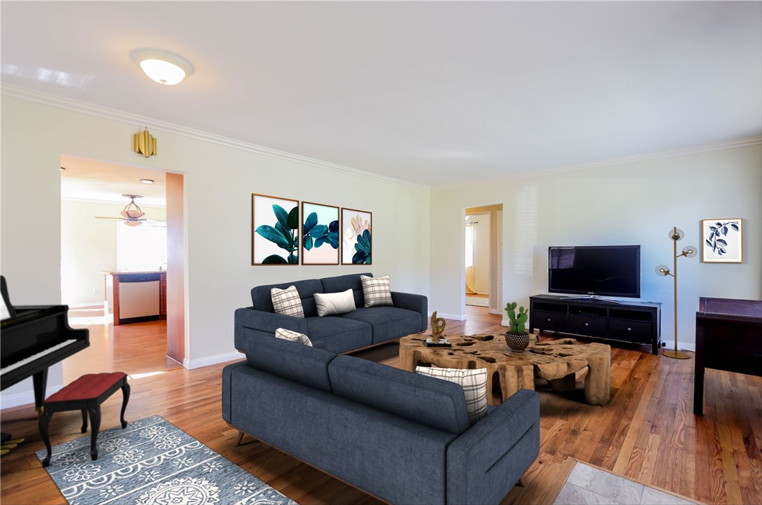 5322 E Parkcrest Street